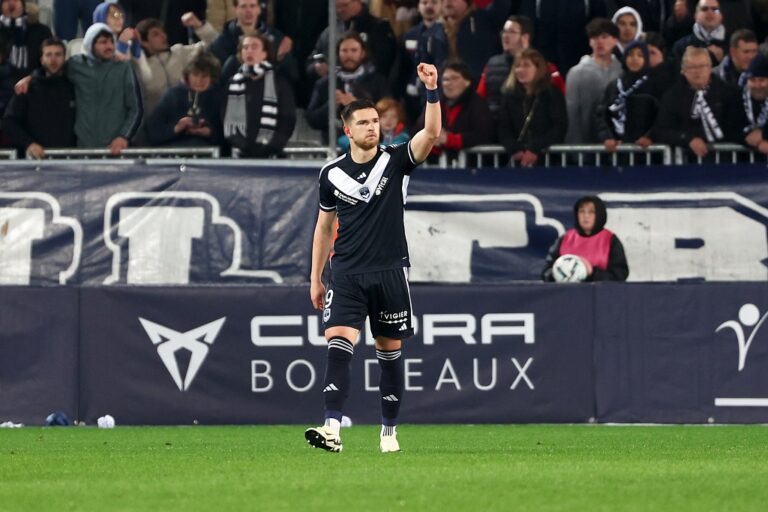 Ligue J Bordeaux Encha Ne Une Quatri Me Victoire Cons Cutive