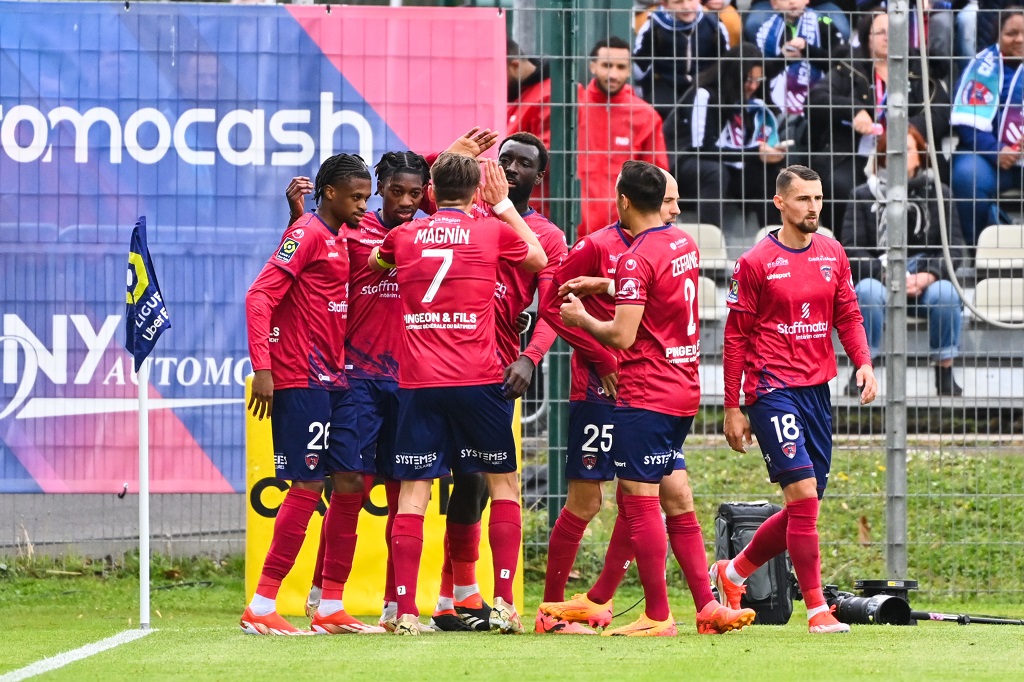 Ligue 2 (33e journée) - Clermont et Lorient officiellement relégués en Ligue 2 si... thumbnail