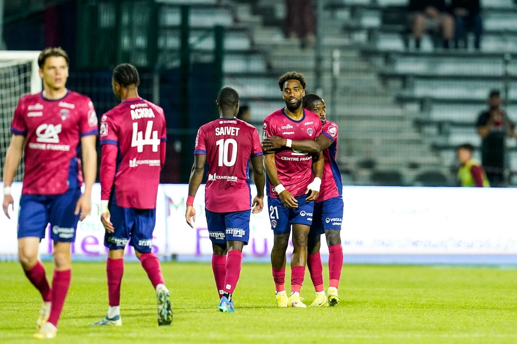 Henri SAIVET of Clermont Foot, Yoann SALMIER of Clermont Foot celebrate the vicotry during the Ligue 2 BKT match between Clermont and Annecy at Stade Gabriel Montpied on May 2, 2025 in Clermont-Ferrand, France. (Photo by Daniel Derajinski/Icon Sport) - Photo by Icon Sport