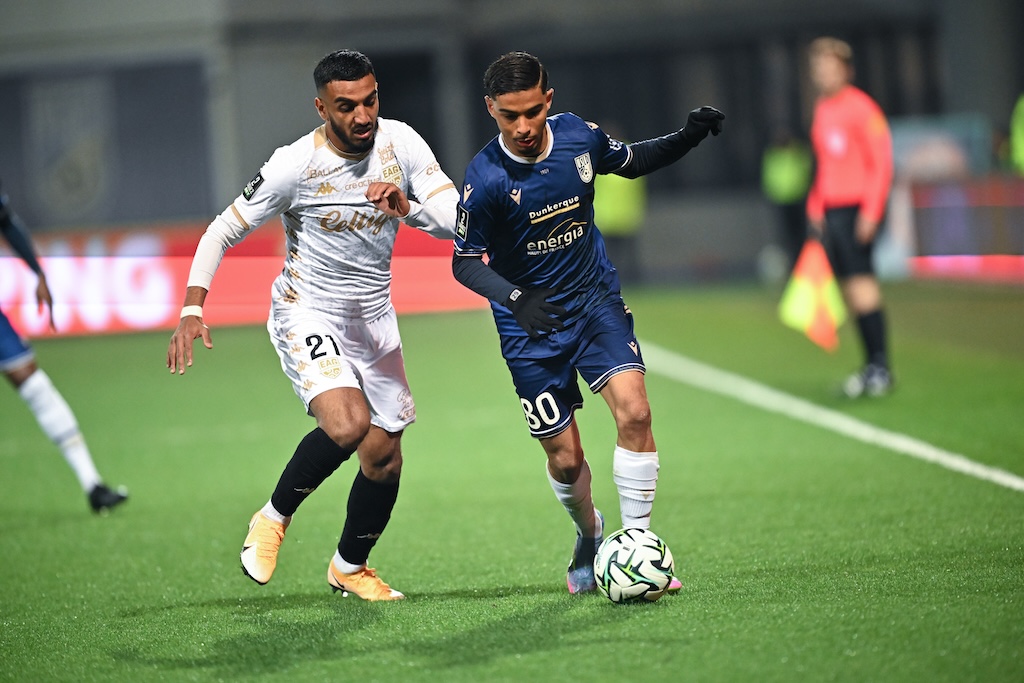 Rayan GHRIEB of Guingamp and Gessime YASSINE of Dunkerque FC during the Ligue 2 BKT match between Dunkerque and Guingamp on April 7, 2025 at Marcel Tribut Stadium in Dunkerque, France. (Photo by Anthony Bibard/FEP/Icon Sport) - Photo by Icon Sport