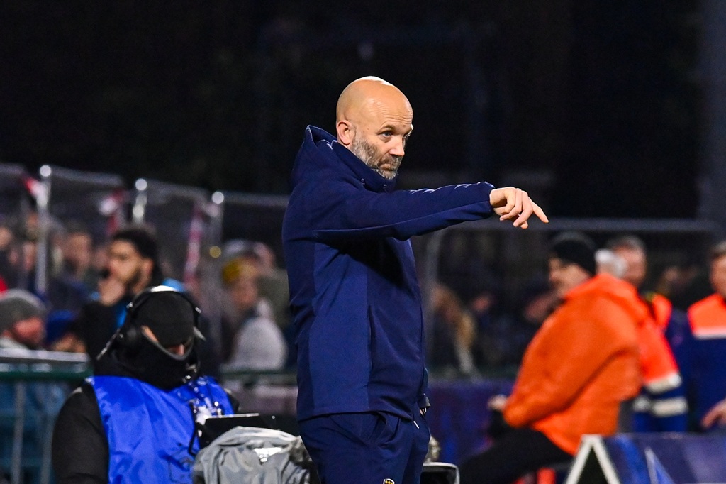 Headcoach of Rouen Maxime D'ORNANO during the Quarter-Final French Cup match between Rouen and Valenciennes at Stade Robert Diochon on February 28, 2024 in Rouen, France. (Photo by Daniel Derajinski/Icon Sport) - Photo by Icon Sport l SM Caen